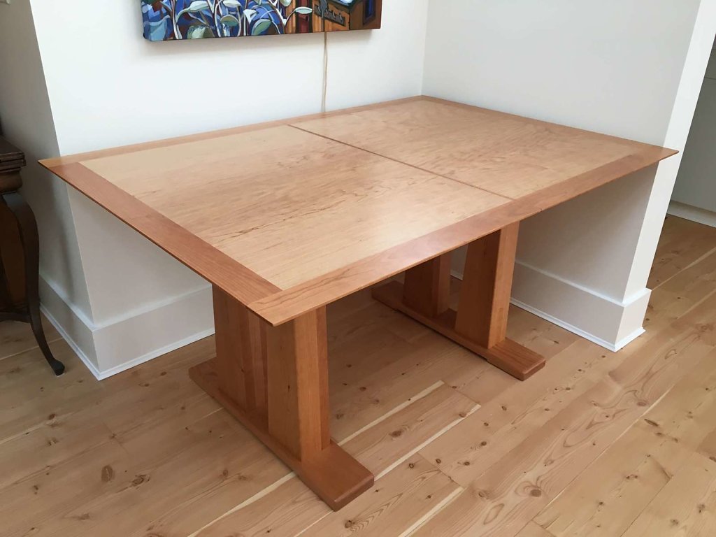 Cherry Trestle Table With Leaves